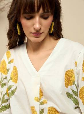 Floral printed pure cotton straight kurta with trousers 3