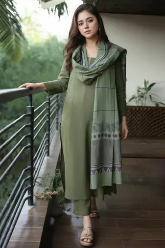 Women printed regular kurta set with dupatta
