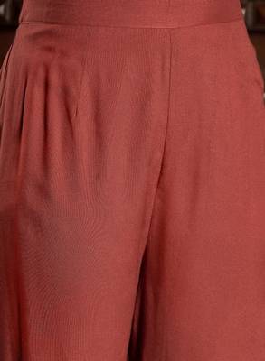 Floral zari embroidered straight kurta with trouser & dupatta 3