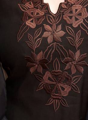 Floral embroidered v-neck straight thread work kurta with trousers and dupatta 2
