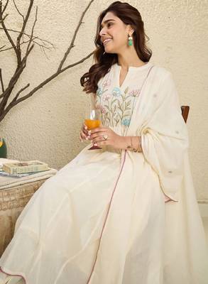 Embroidered mandarin collar pure cotton a-line kurta with trouser & dupatta 1
