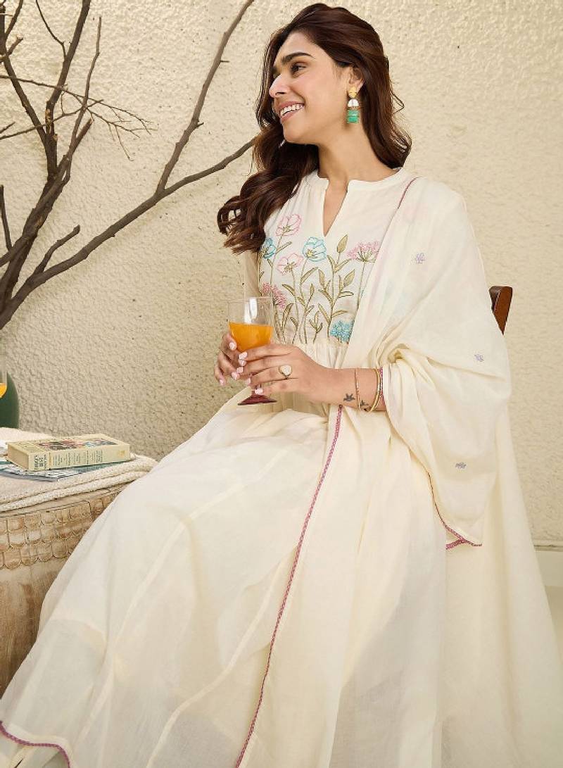 Embroidered mandarin collar pure cotton a-line kurta with trouser & dupatta