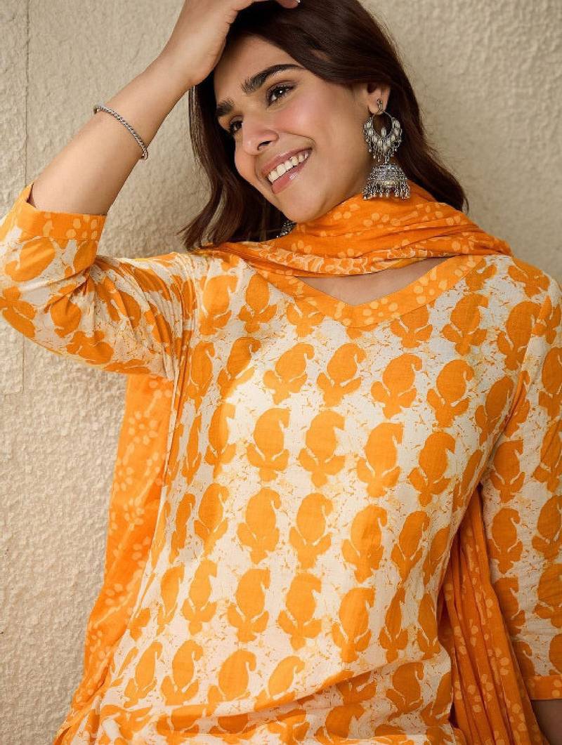 Paisley printed v-neck pure cotton straight kurta with trousers and dupatta