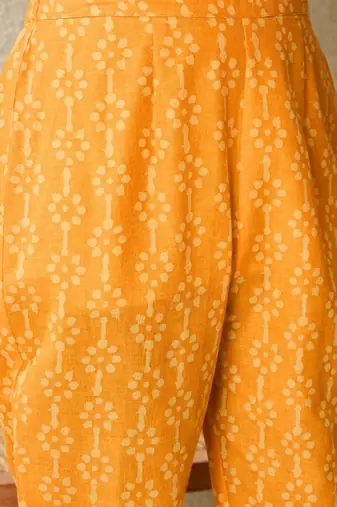 Paisley printed v-neck pure cotton straight kurta with trousers and dupatta