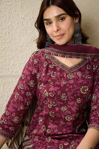 Floral printed v neck pure cotton kurta with salwar & dupatta