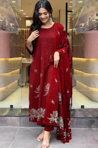 Floral printed pleated round neck anarkali kurta with trousers & dupatta
