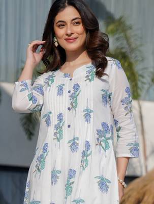 Floral printed round neck panelled a-line pure cotton kurta with trousers 1