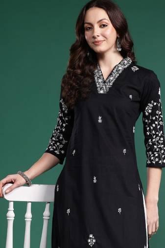 Women floral embroidered thread work pure cotton kurta