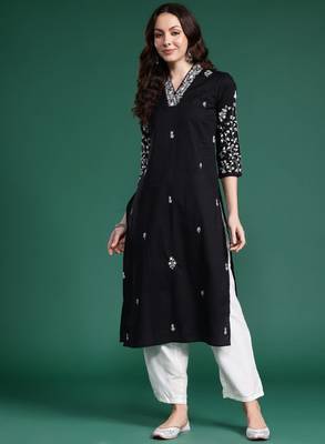 Women floral embroidered thread work pure cotton kurta 3