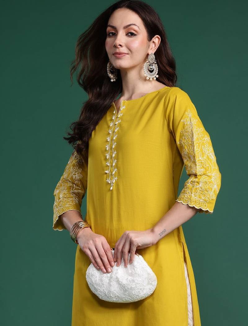 floral embroidered kurta