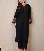 Mandarin collar flared sleeves thread work straight kurta with trouser