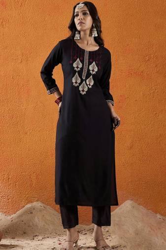 Ethnic motifs embroidered thread work straight kurta