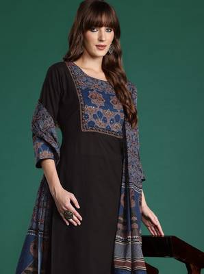 Ethnic motifs printed mirror work pure cotton kurta with trousers & with dupatta 1