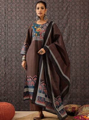 Women ethnic motifs printed regular sequinned pure cotton kurta with trousers & with dupatta 3