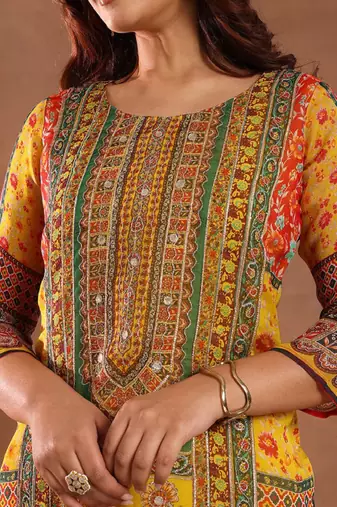Women ethnic motifs printed regular kurta with trousers & with dupatta