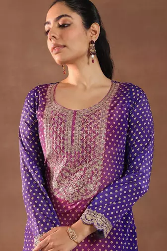 Women bandhani printed regular kurta with trousers & with dupatta