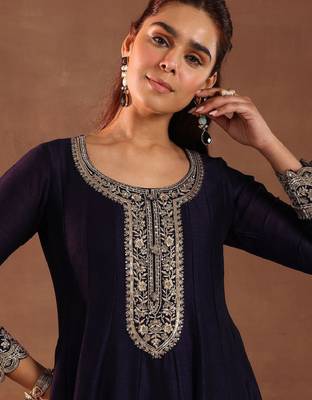 Womens purple embroidered anarkali kurta with trousers & dupatta 2