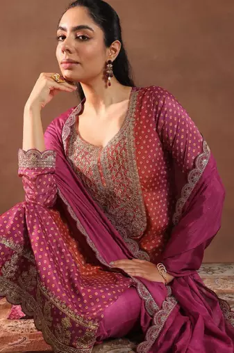Women bandhani printed regular kurta with trousers & with dupatta