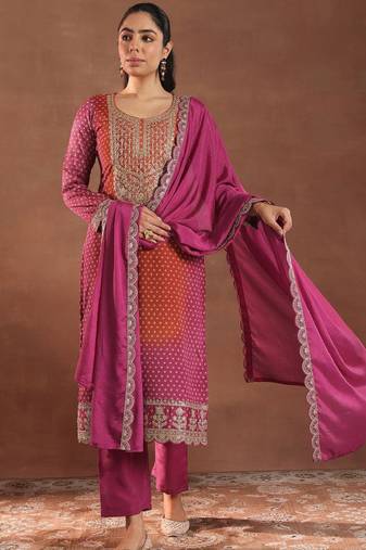 Women bandhani printed regular kurta with trousers & with dupatta
