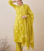 Floral printed notch neck sequinned pure cotton kurta & trousers & dupatta