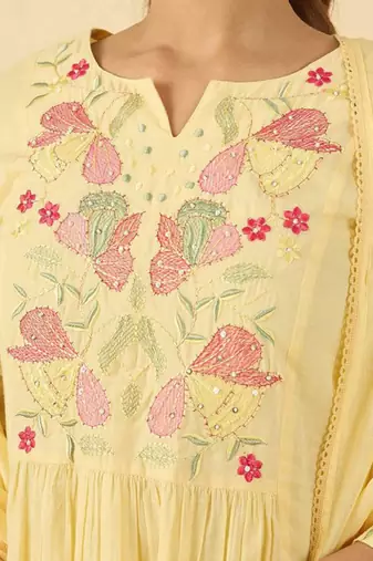 Women floral embroidered cotton kurta with trousers & dupatta