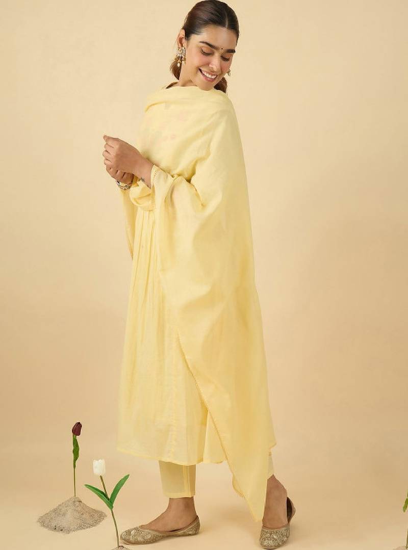 Women floral embroidered cotton kurta with trousers & dupatta