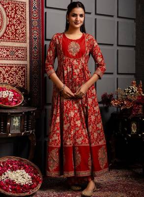 Women ethnic motifs printed cotton anarkali kurta with trousers & dupatta 3