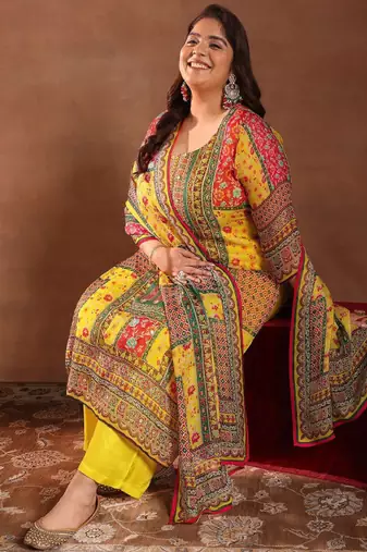 Extra love by libas plus size women ethnic motifs printed kurta with palazzos & dupatta