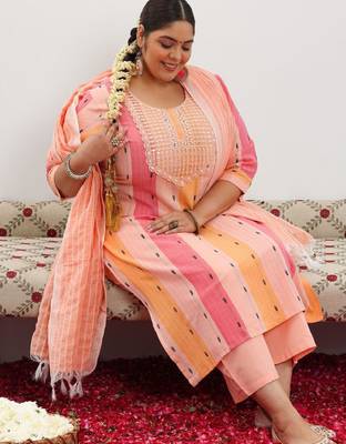Plus size geometric woven design straight kurta & trouser with dupatta 2