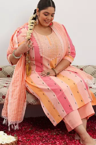 Plus size geometric woven design straight kurta & trouser with dupatta