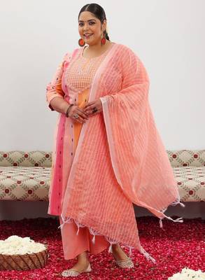 Plus size geometric woven design straight kurta & trouser with dupatta 1