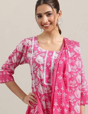 Women floral printed kurta with trousers & dupatta 3