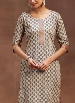 Women floral printed kurta with palazzos & dupatta 2