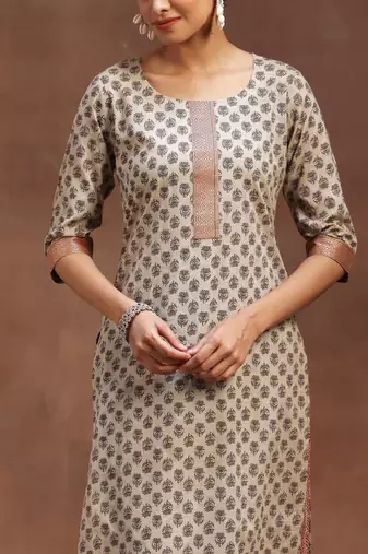 Women floral printed kurta with palazzos & dupatta