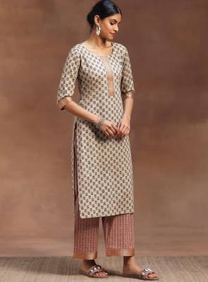 Women floral printed kurta with palazzos & dupatta 3