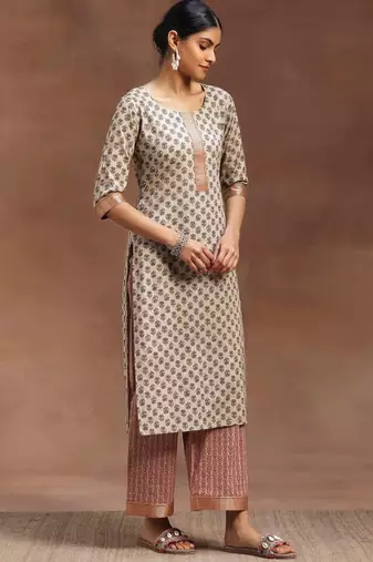 Women floral printed kurta with palazzos & dupatta