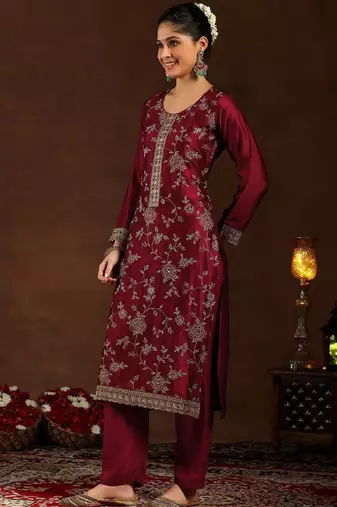 Women ethnic motifs embroidered regular sequinned kurta with trousers & dupatta