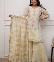 Cream chinon embroidered kurta pant set with jacquard dupatta