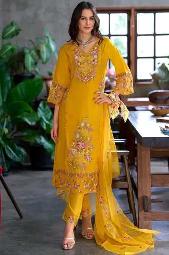 Women floral embroidered panelled sequinned kurta with trousers & with dupatta