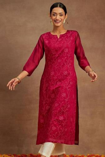Floral embroidered notch neck chanderi silk straight kurta