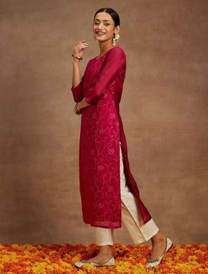 Floral embroidered notch neck chanderi silk straight kurta 3