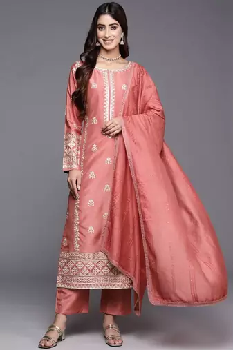 Women ethnic motifs embroidered kurta with trousers & dupatta