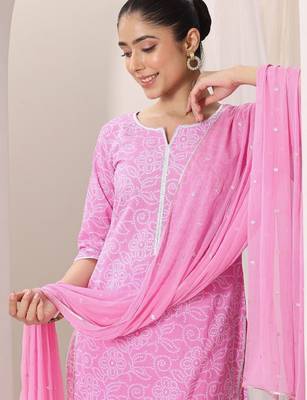 Bandhani printed thread work straight kurta with palazzos & dupatta 3