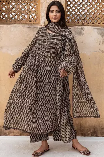 Women ethnic motifs printed a-line kurta with palazzo & dupatta