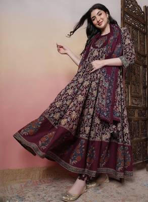 Women burgundy pure cotton kurta sets 3