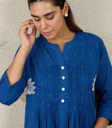 Women ethnic motifs printed cotton a-line kurta with trousers