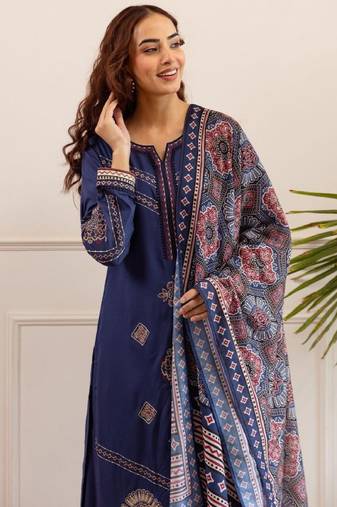 Women ethnic motifs printed kurta with palazzos & dupatta