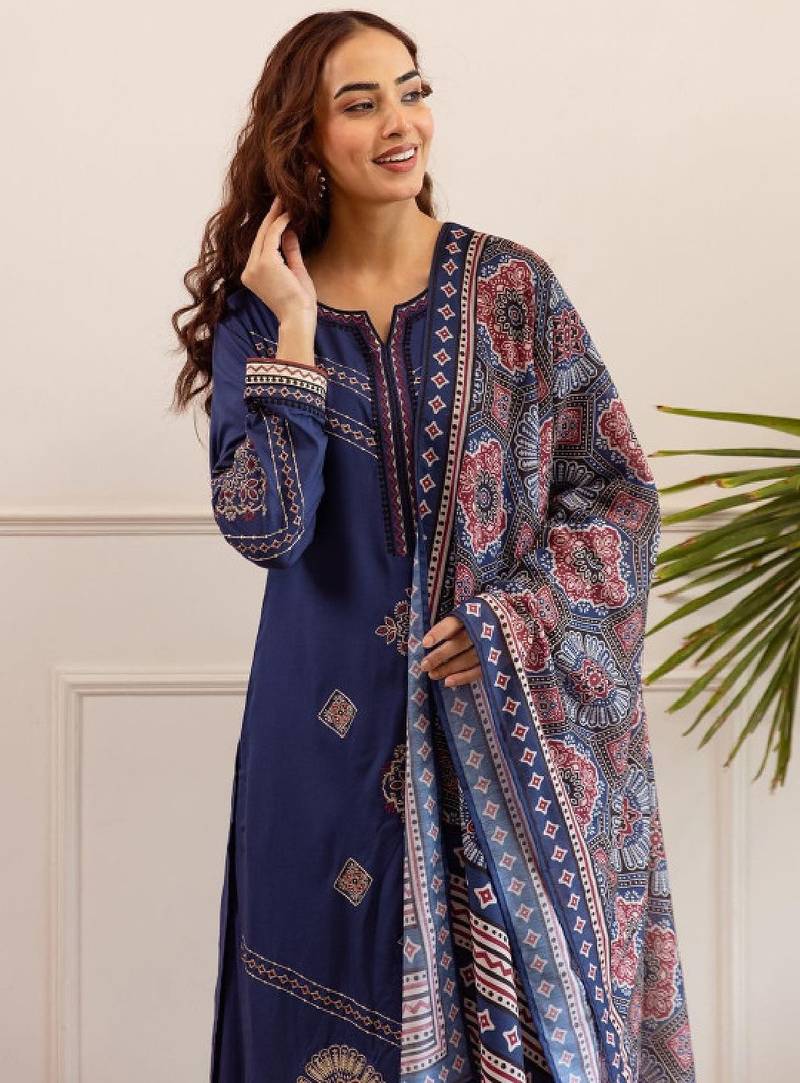 Women ethnic motifs printed kurta with palazzos & dupatta