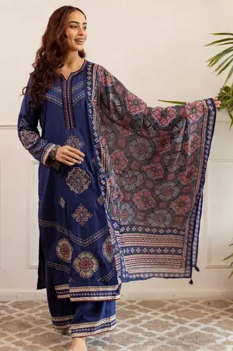 Women ethnic motifs printed kurta with palazzos & dupatta