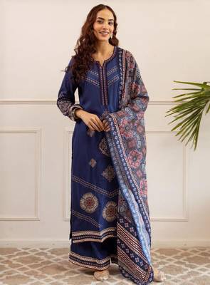Women ethnic motifs printed kurta with palazzos & dupatta 4